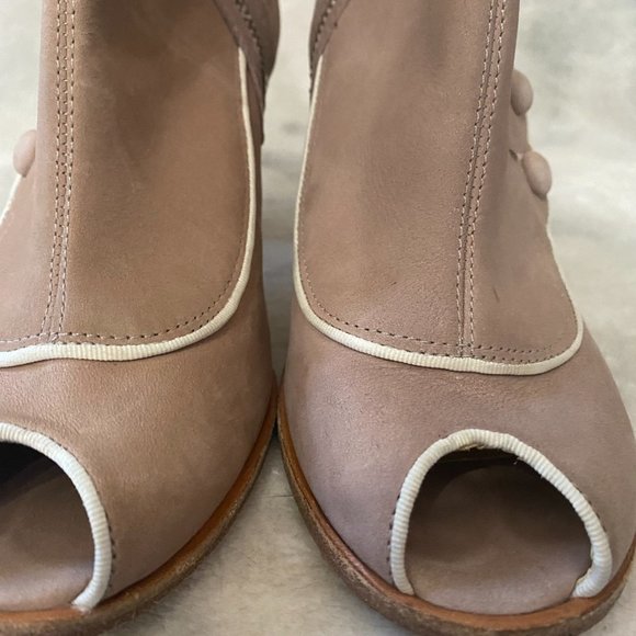 Timberland Suede Booties - Picture 7 of 10